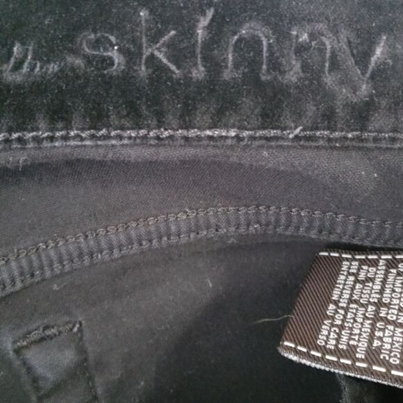 7FAM the skinny black velvet pants size 26 - Picture 7 of 7